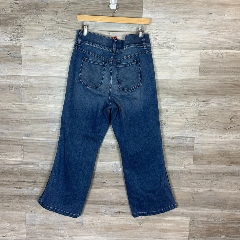 Spanx EveryWear Flare Jeans Pull-On High Rise Medium Wash 1X / 1XT